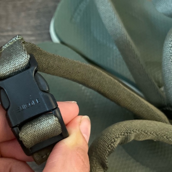 Suicoke Kat-2 Thong Green Sandals (Size 5) - Picture 10 of 15